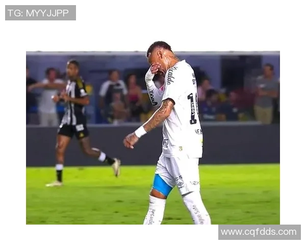 内马尔的足球传奇之路：从巴西小子到全球超级巨星的蜕变与荣耀